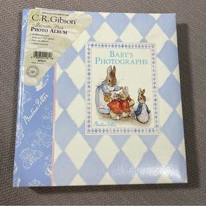 Good Condition Peter Rabbit Photo Album C. R. Gibson Vintage 1998 Photo Book